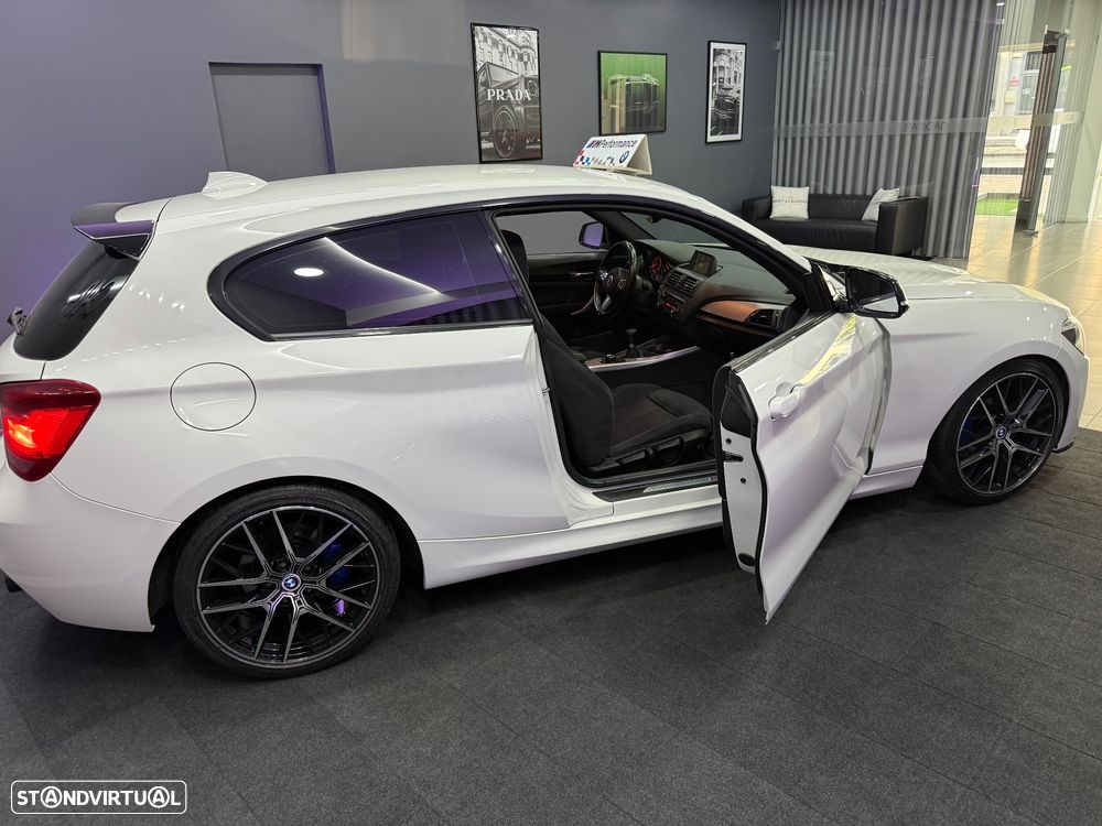 BMW 118 d Pack M - 26