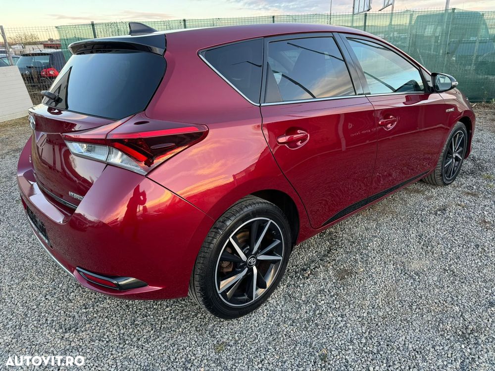 Toyota Auris - 15