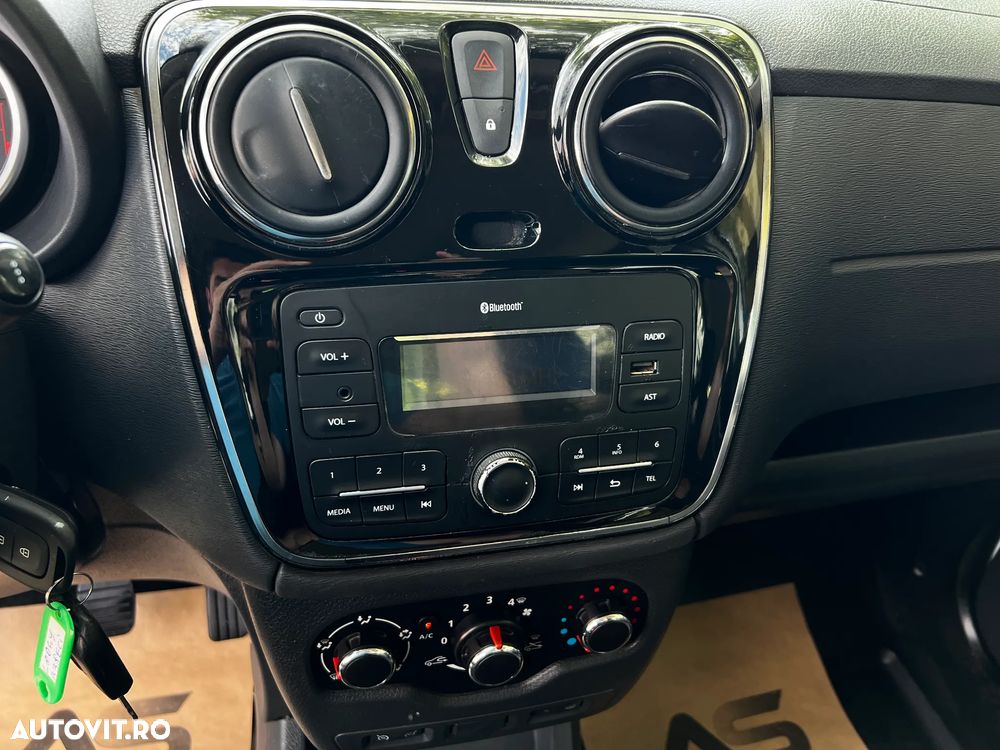 Dacia Lodgy 1.5 Blue dCi Laureate - 25