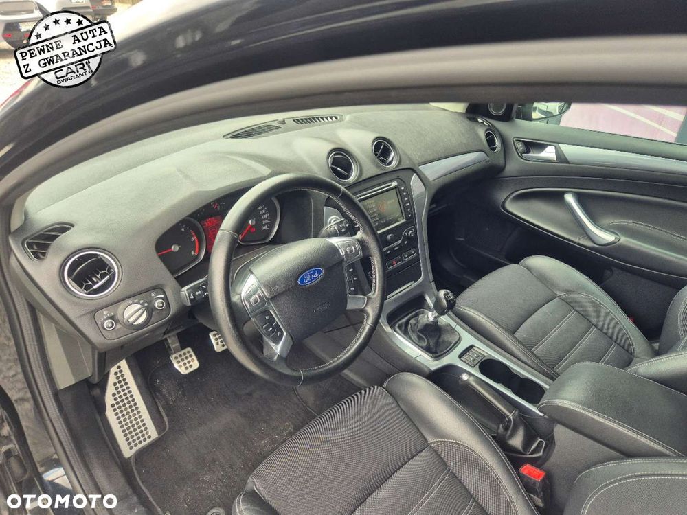 Ford Mondeo - 12