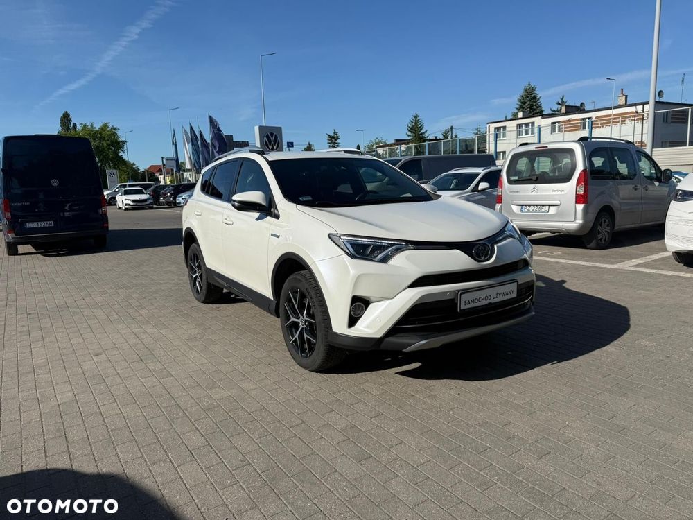 Toyota RAV4 - 2