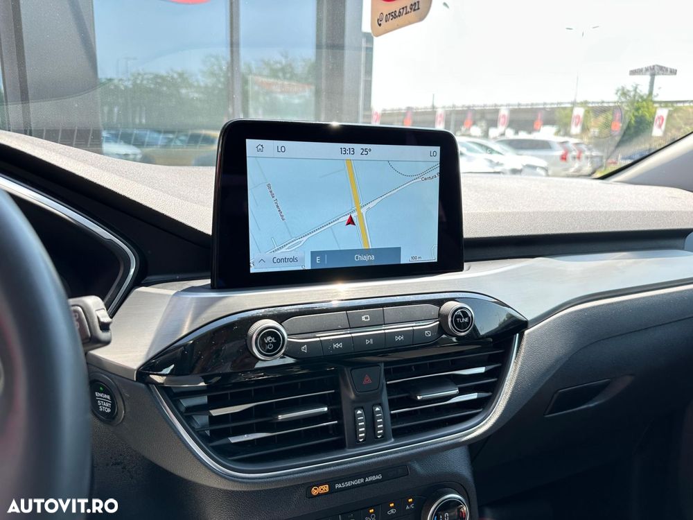 Ford Kuga - 13