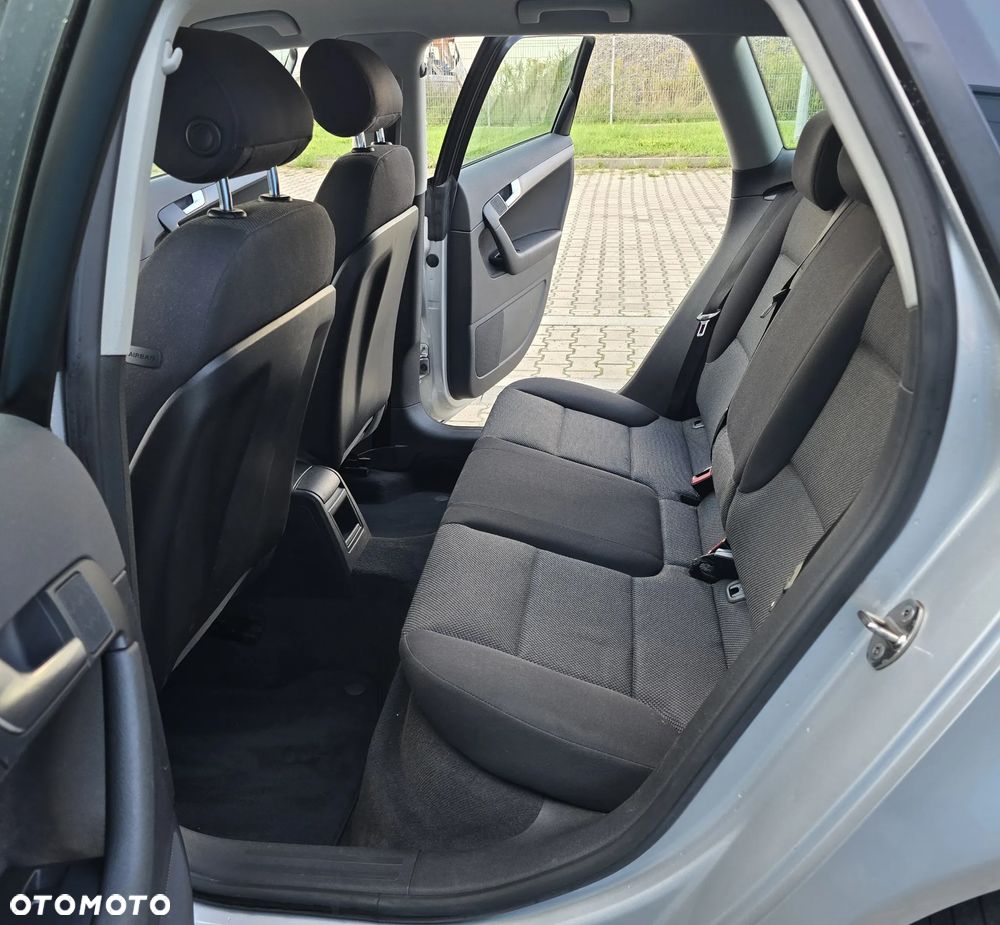Audi A3 Sportback 1.6 Attraction - 5