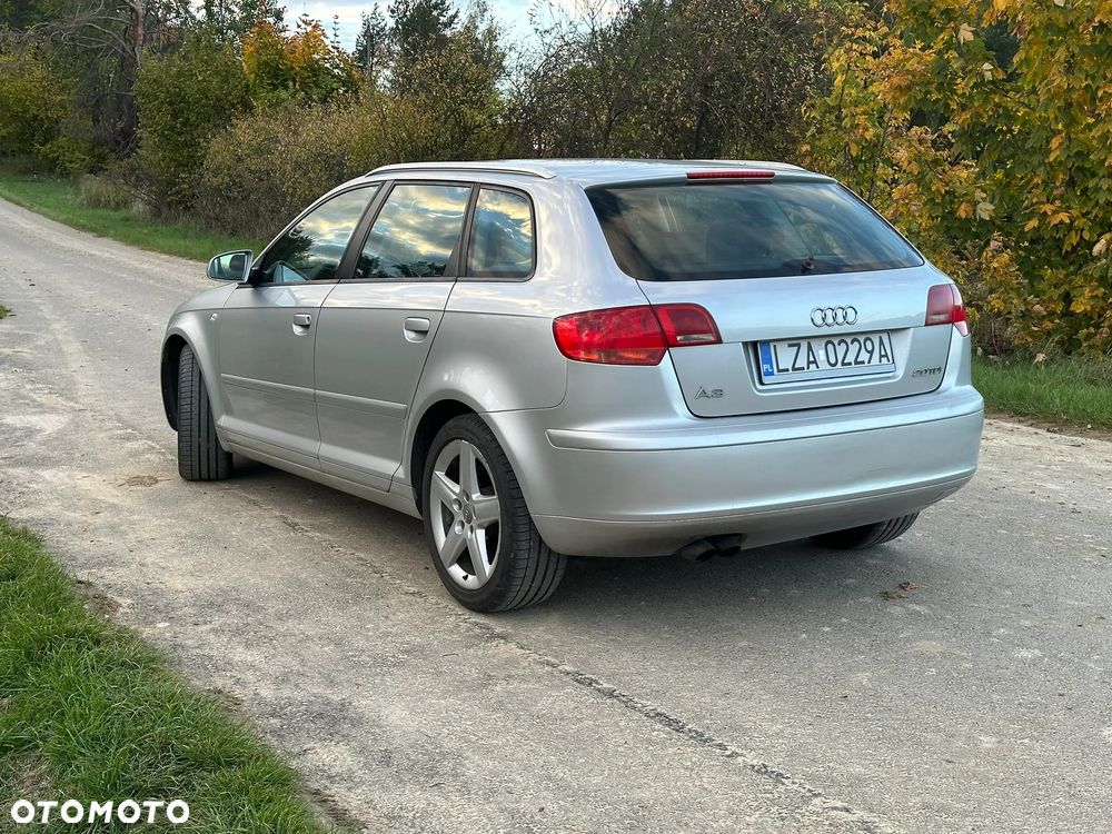 Audi A3 Sportback 2006 photo 4