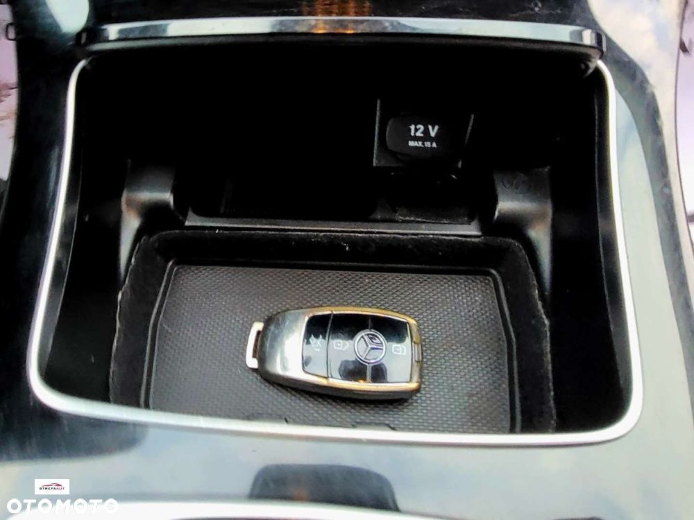 Mercedes-Benz Klasa E - 25