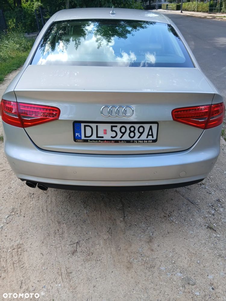 Audi A4 Limousine - 2