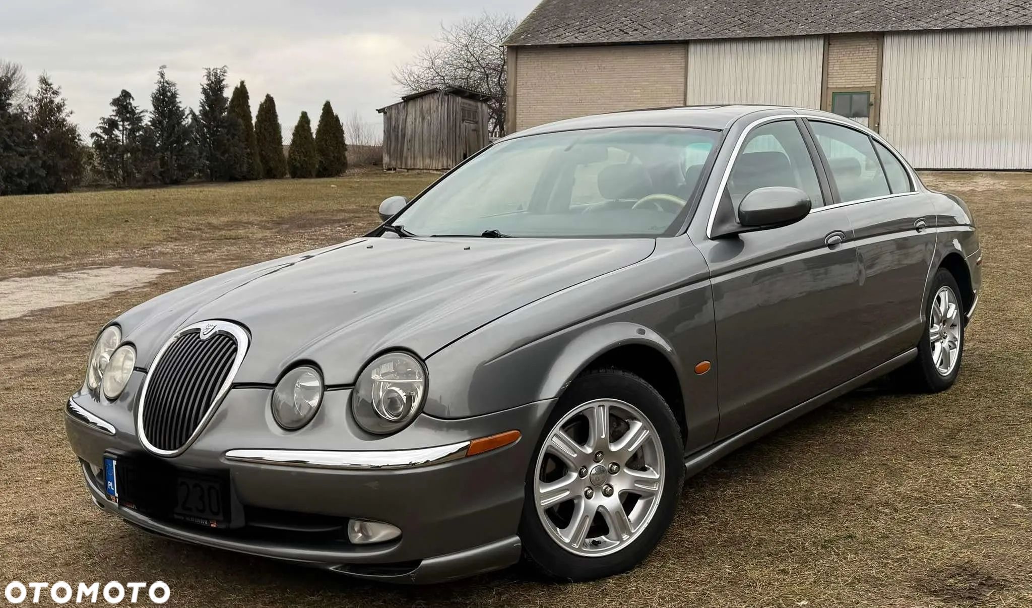 Jaguar S-Type - 1