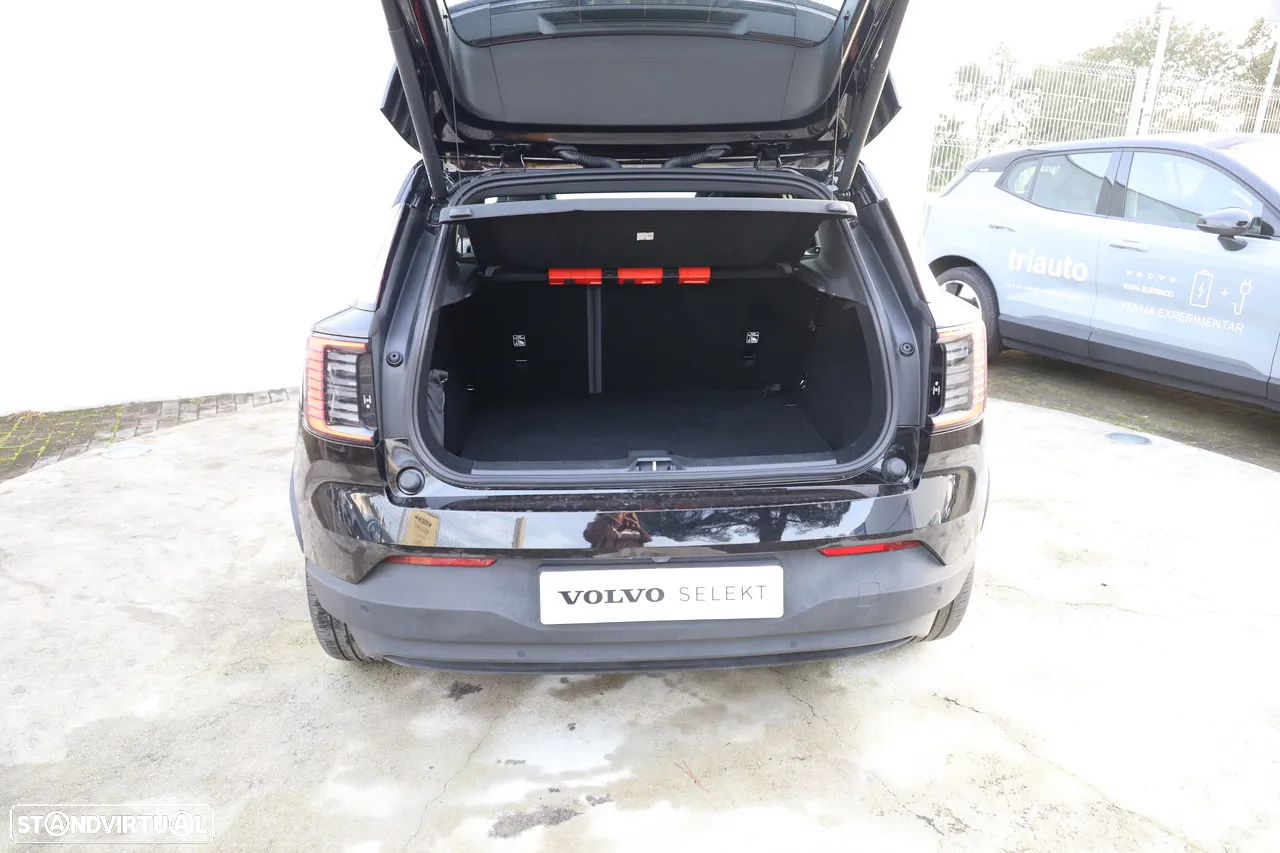 Volvo EX30 69 kWh Single Motor Extended Range Ultra - 23
