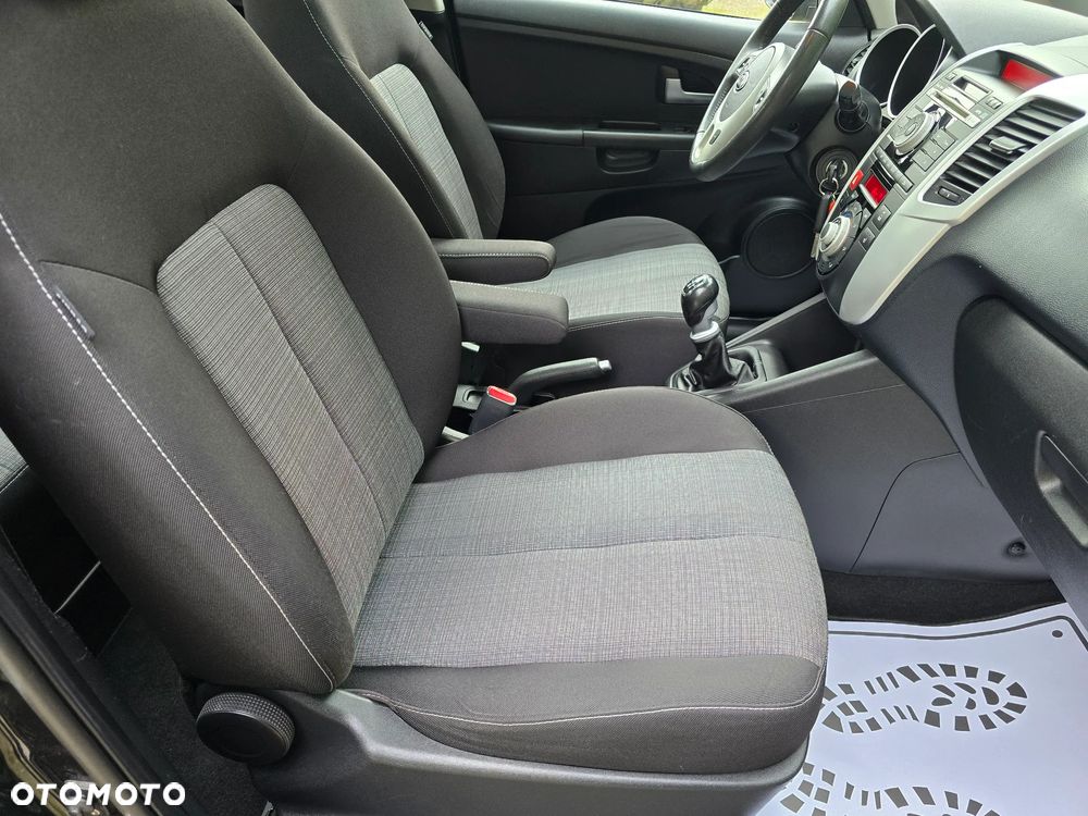 Kia Venga 1.4 CVVT Spirit - 20