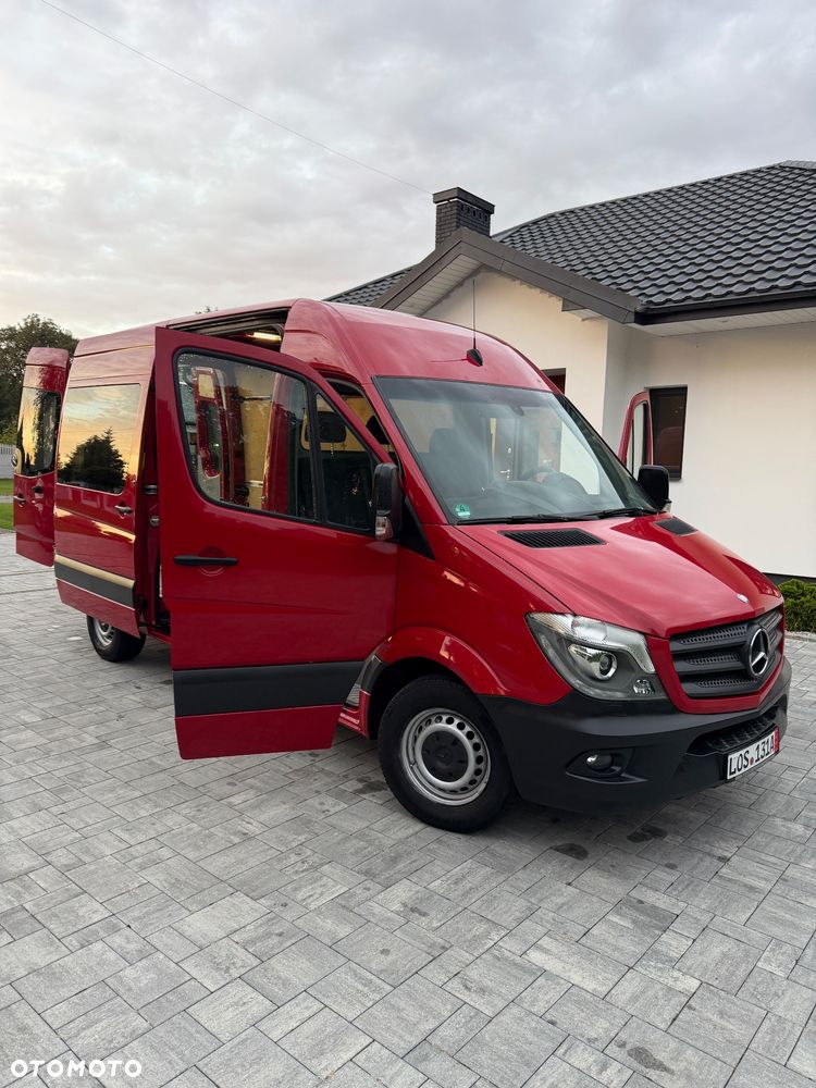 Mercedes-Benz Sprinter - 15