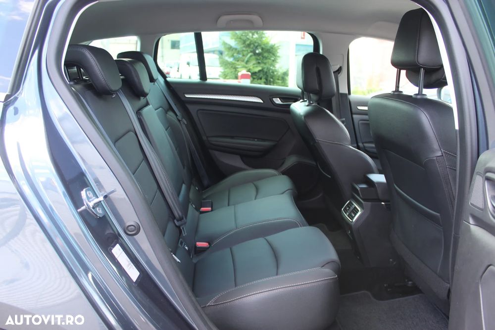 Renault Megane - 5