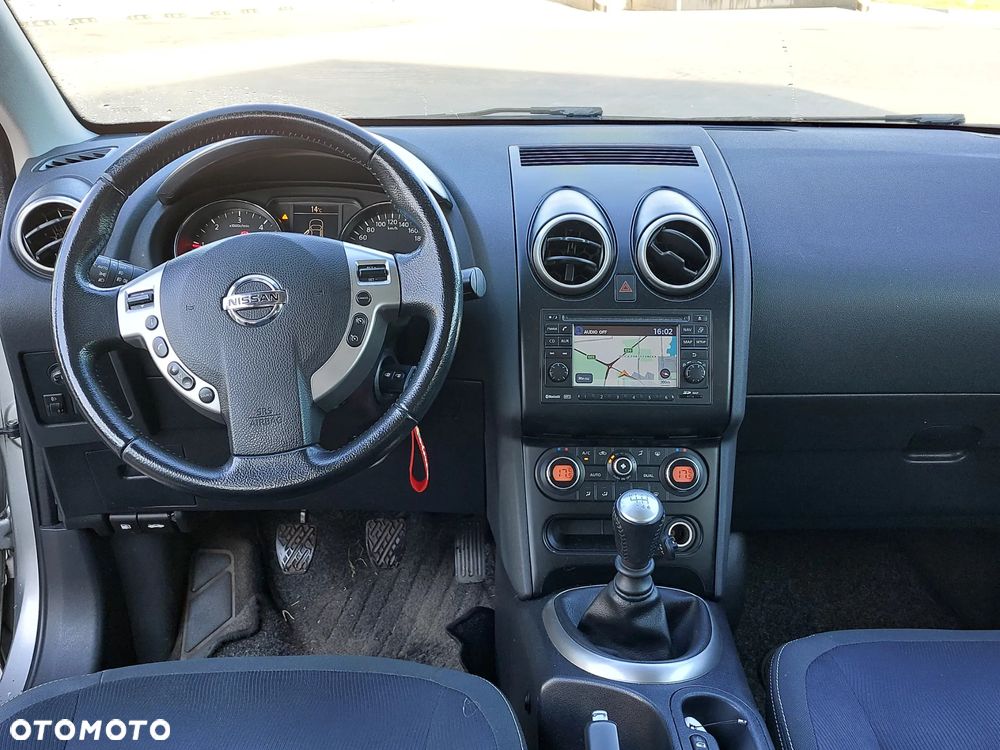Nissan Qashqai 1.5 dCi DPF tekna - 9