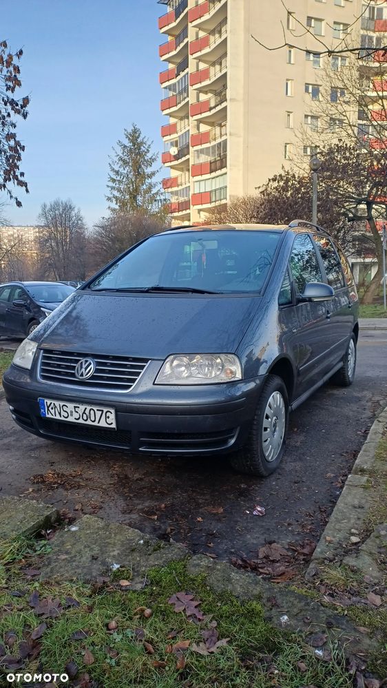 Volkswagen Sharan 1.9 TDI Comfortline - 23