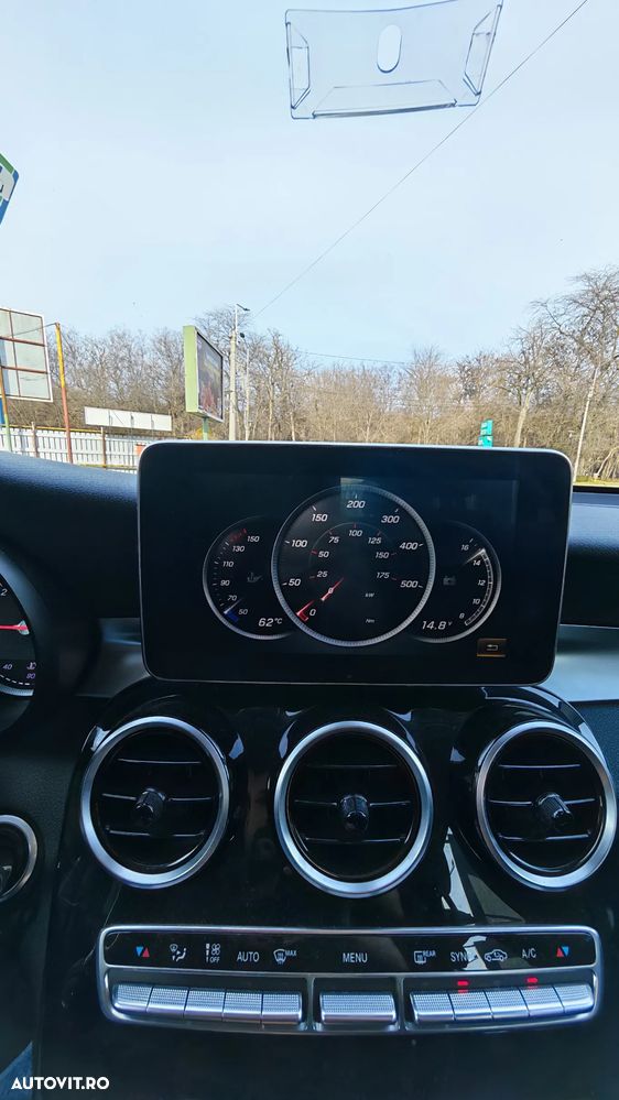 Mercedes-Benz GLC 220 d 4Matic 9G-TRONIC - 11