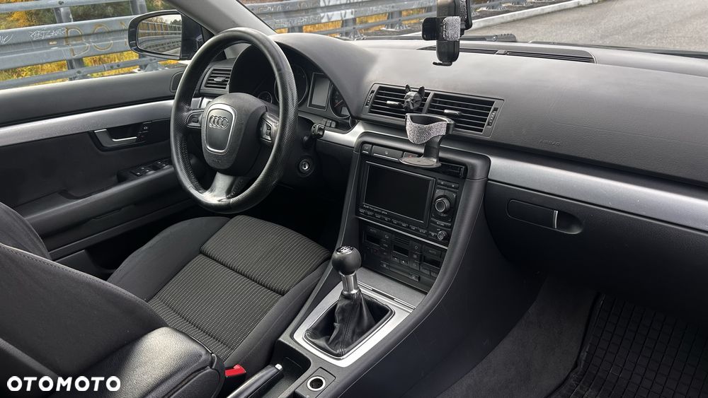 Audi A4 Avant - 5