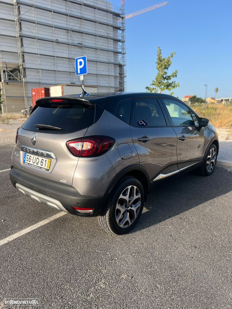Renault Captur 1.5 dCi Exclusive - 4