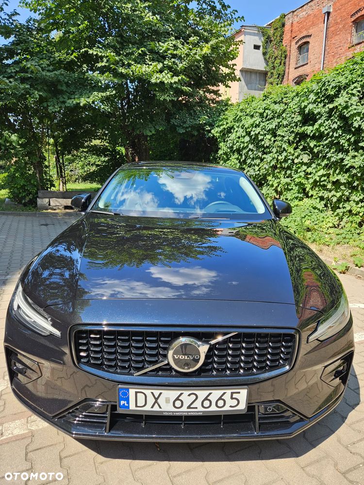 Volvo S60 B5 B AWD Ultimate Dark - 3