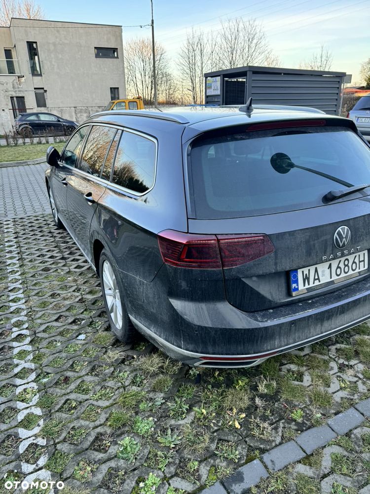 Volkswagen Passat 2.0 TDI SCR DSG Elegance - 6