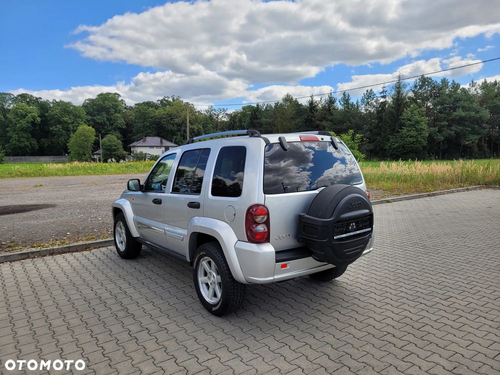 Jeep Cherokee 2.8 CRD Limited - 4