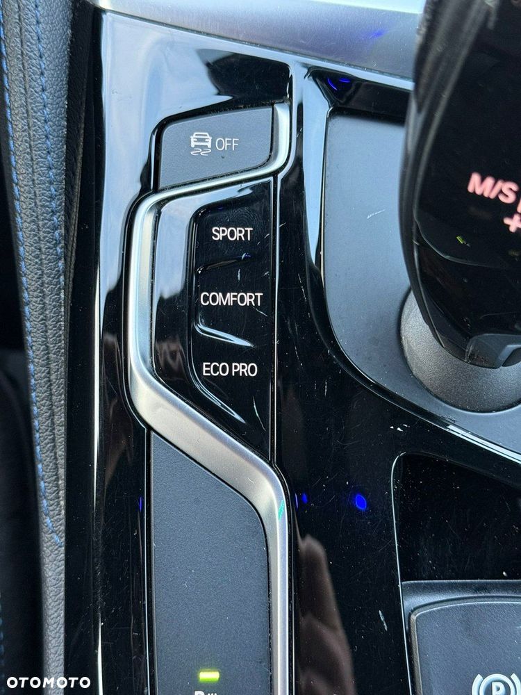 BMW Seria 5 540i xDrive GPF M Sport sport - 29