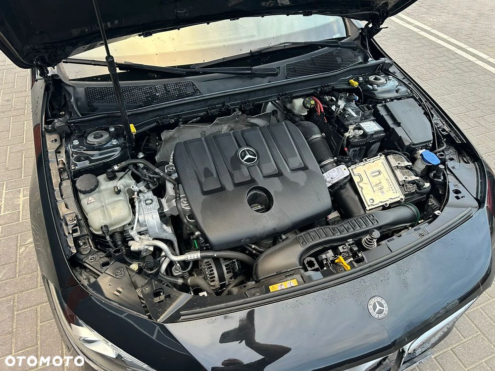 Mercedes-Benz Klasa A 180 d 7G-DCT AMG Line - 23