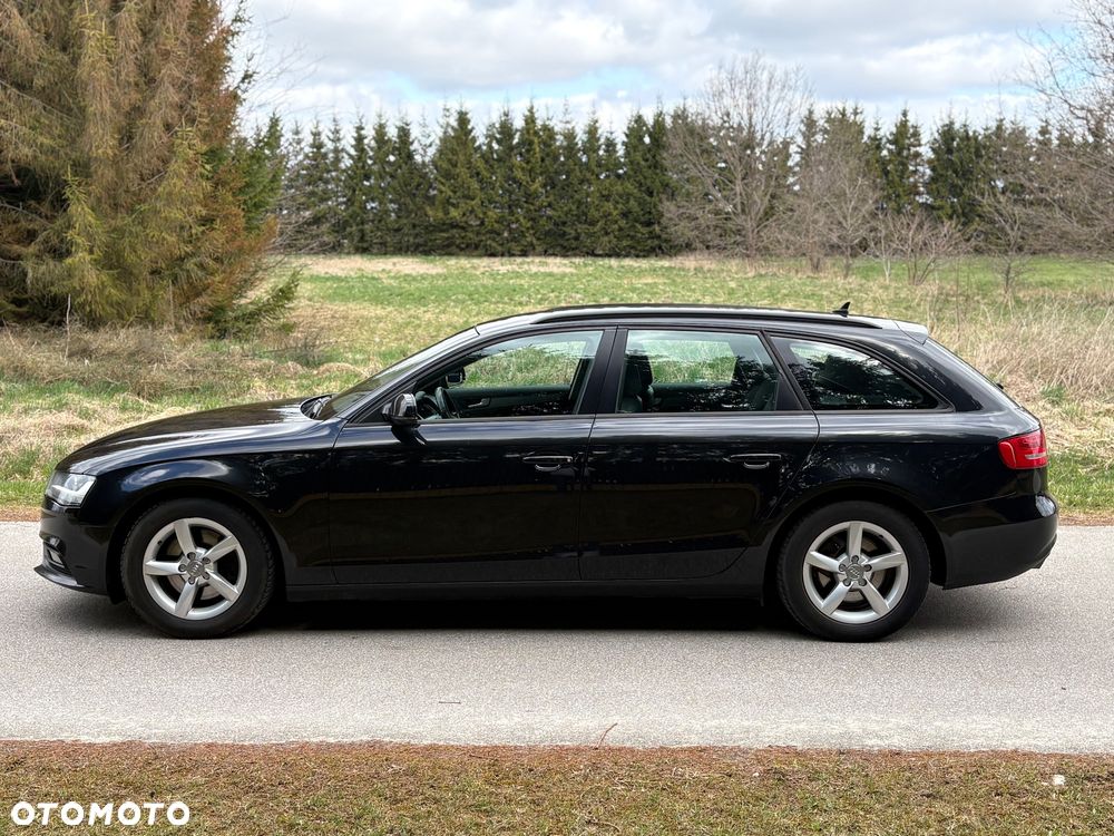 Audi A4 Avant - 8