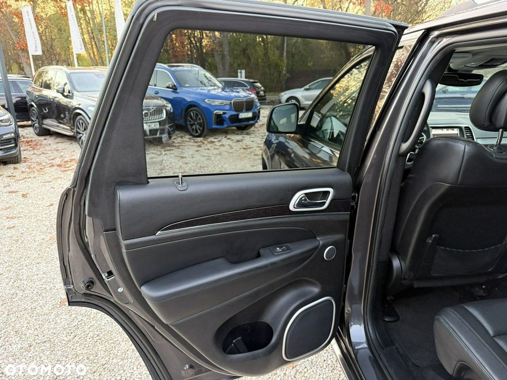 Jeep Grand Cherokee 3.0 CRD Summit - 19