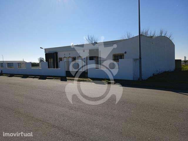 SALSICHARIA - INDUSTRIA E COMÉRCIO (Baixa de preço) - Grande imagem: 2/30