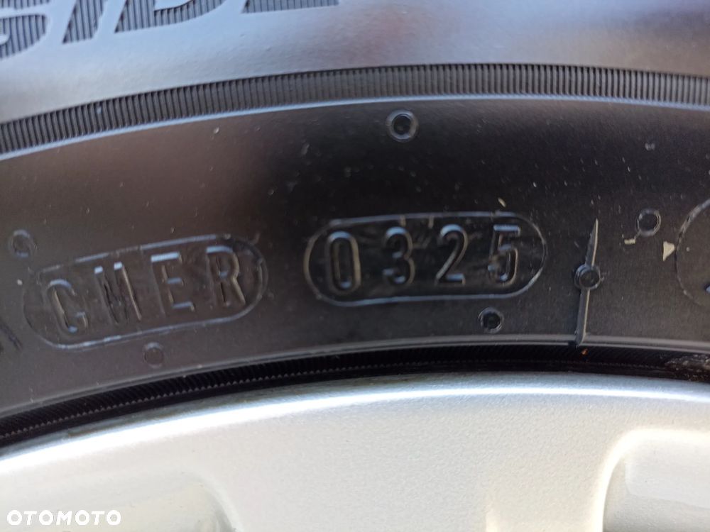 Hyundai ix20 - 34