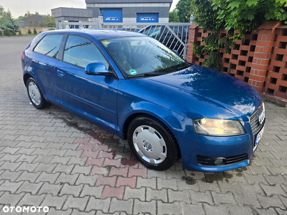 Audi A3 3-drzwiowe 2.0 TDI Attraction - 5
