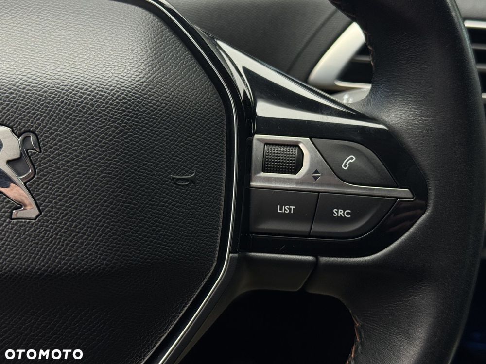 Peugeot 3008 1.2 PureTech Active - 25
