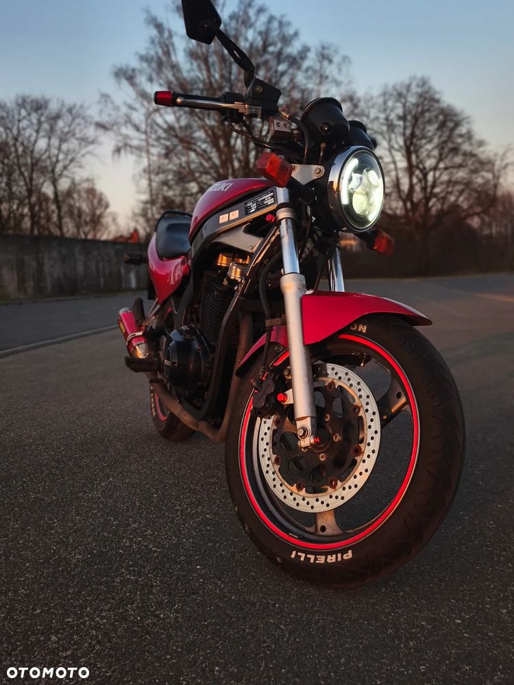 Suzuki GS - 2