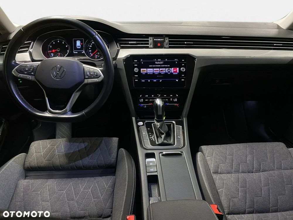 Volkswagen Passat Variant - 22