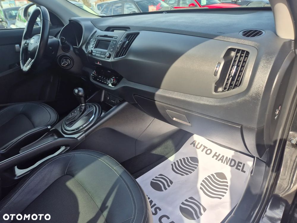 Kia Sportage 2.0 CVVT 2WD Automatik Vision - 20