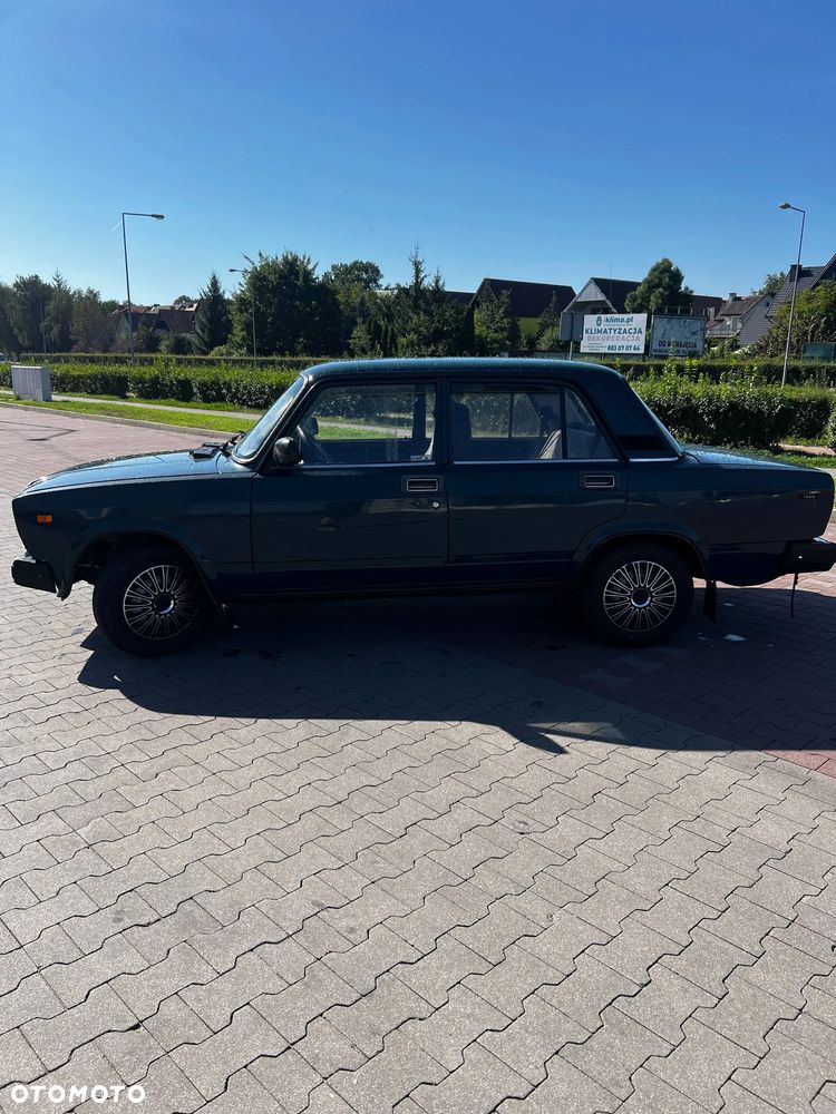 Lada 2107 - 8