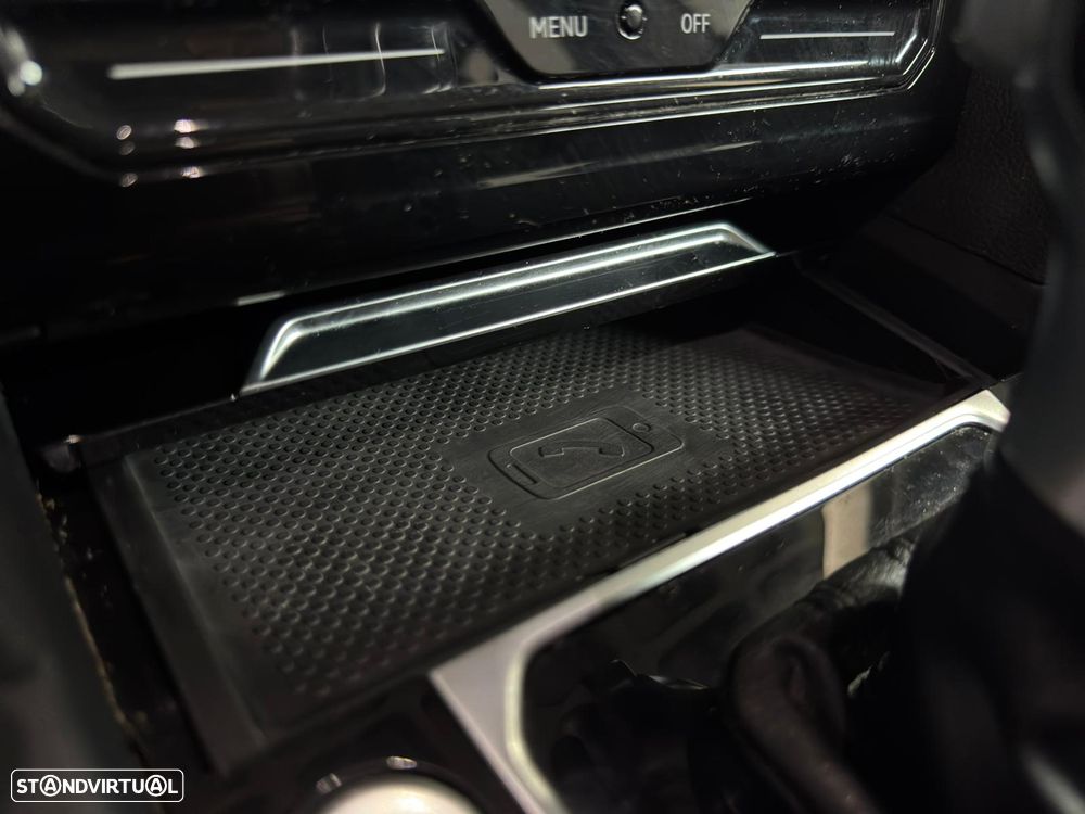 VW Arteon Shooting Brake - 36