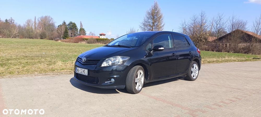 Toyota Auris 2.0 D-4D Executive - 9