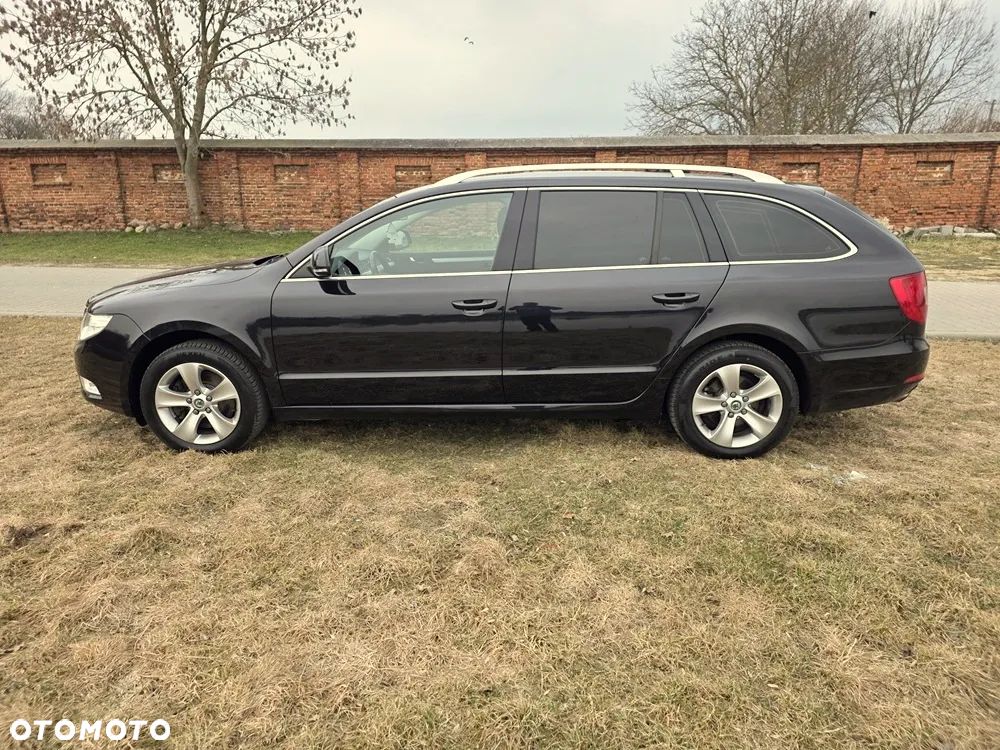 Skoda Superb 1.8 TSI Active - 25