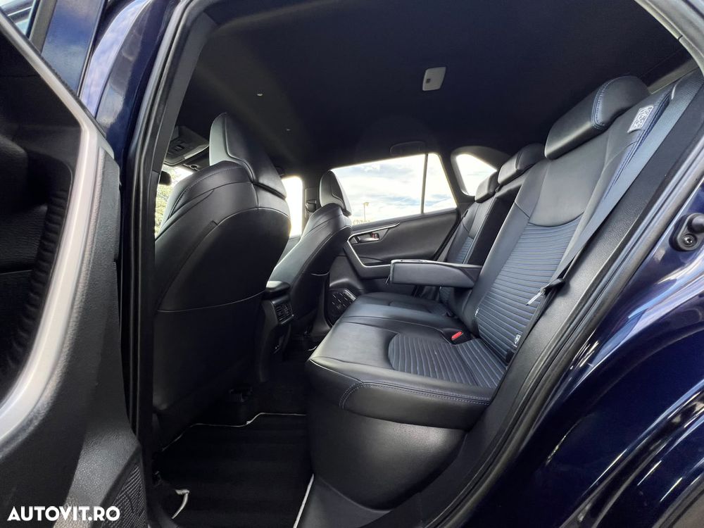 Toyota RAV4 2.5 VVT-iE 4x4 Exclusive Black - 18