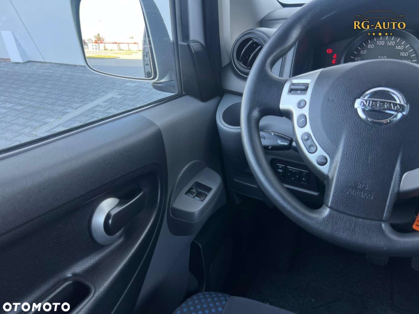 Nissan NV200 - 34
