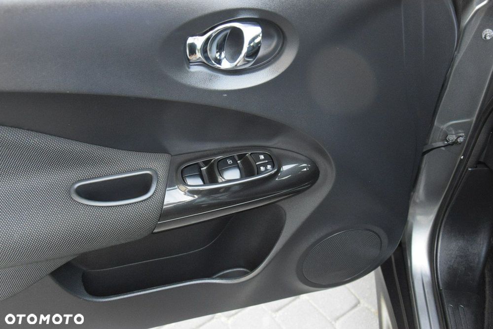 Nissan Juke 1.6 Xtronic N-Connecta - 24