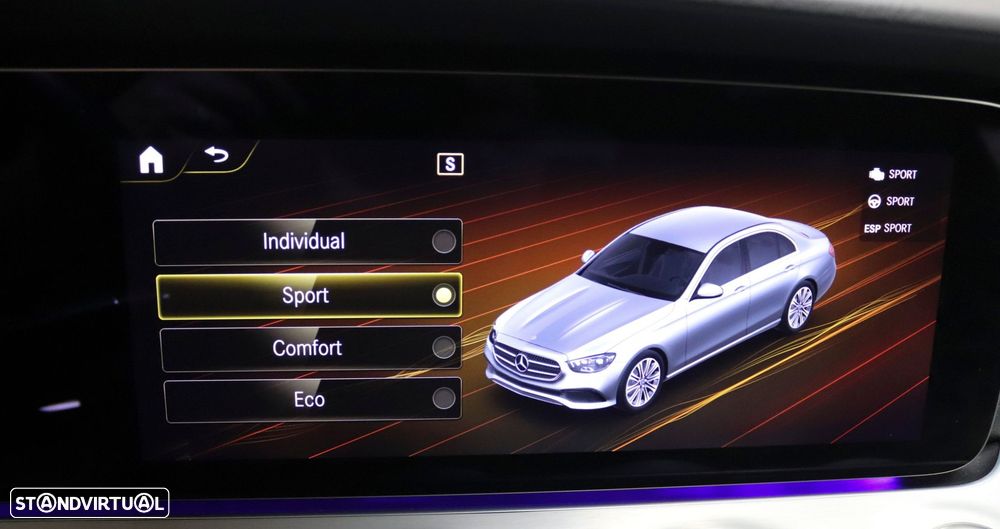 Mercedes-Benz E 220 d AMG Line - 35