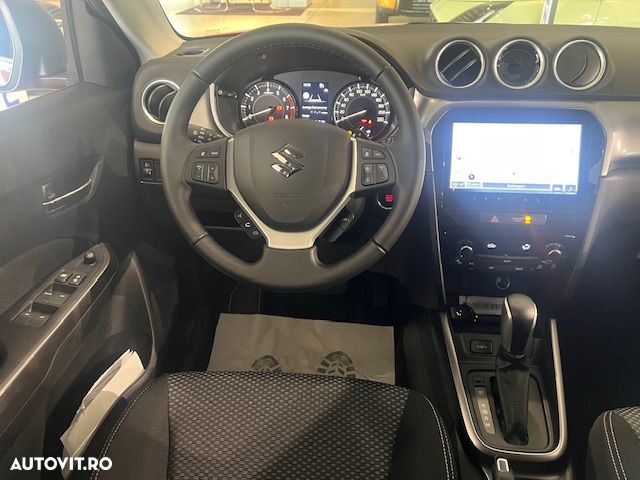 Suzuki Vitara 1.4 Boosterjet 6AT MHEV Passion - 8