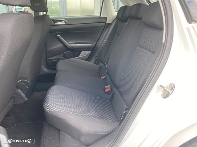 VW Polo 1.0 Confortline - 23