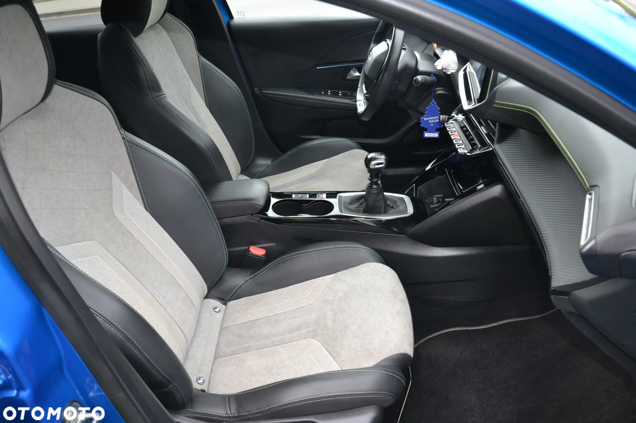 Peugeot 208 PureTech 100 GT Pack - 5