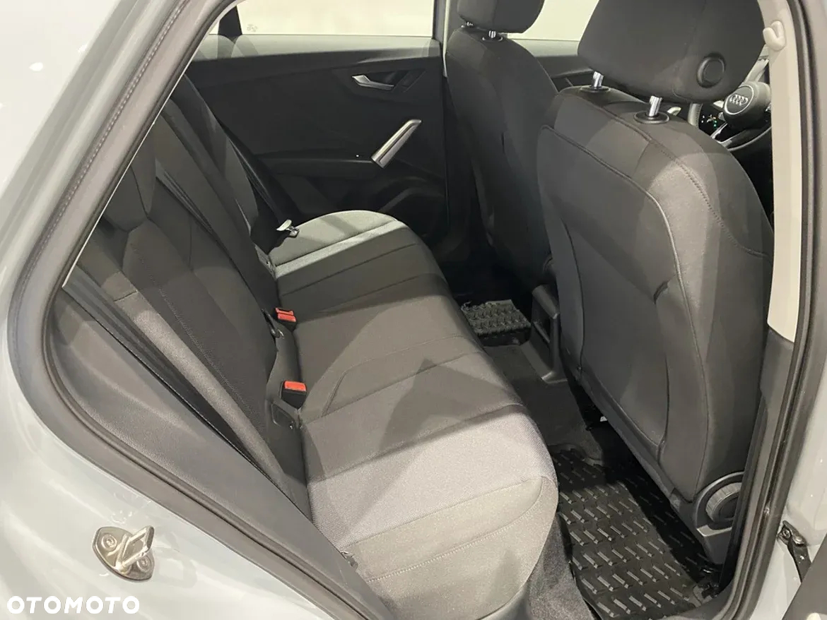 Audi Q2 35 TFSI Advanced - 37
