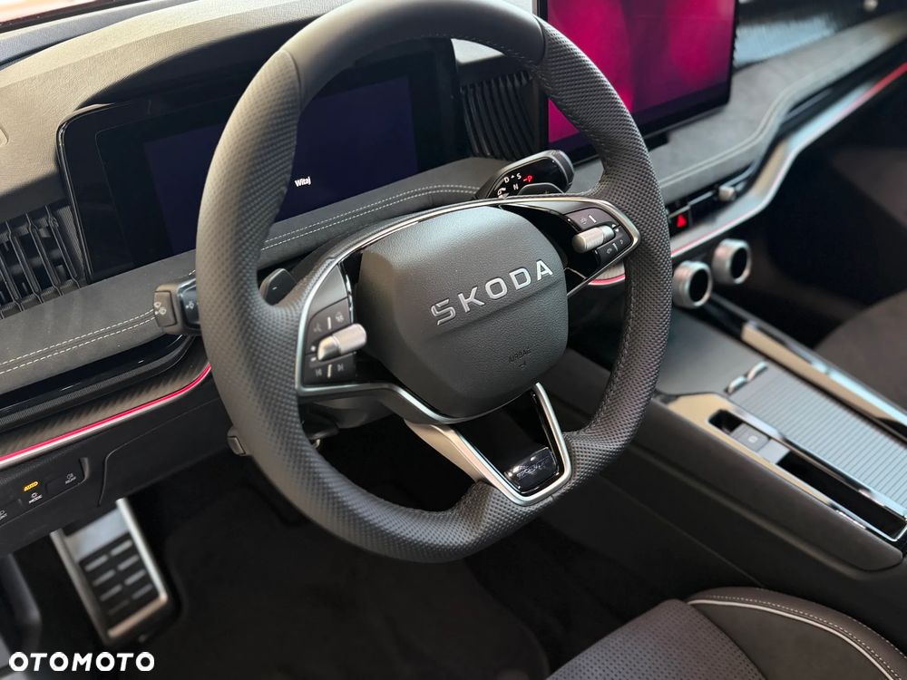 Skoda Superb 1.5 TSI Plug-in Hybrid Sportline DSG - 20