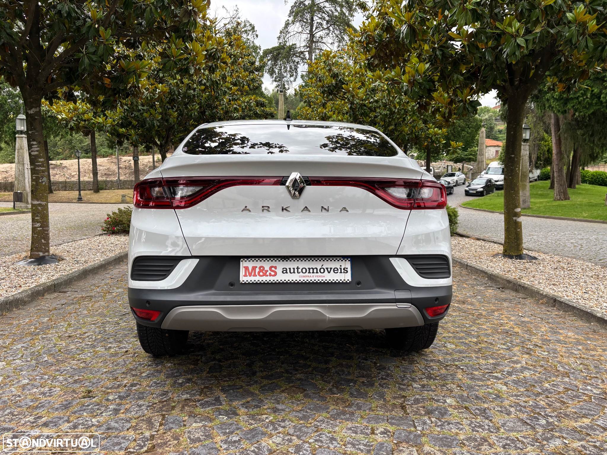 Renault Arkana 1.6 E-Tech Intens - 12