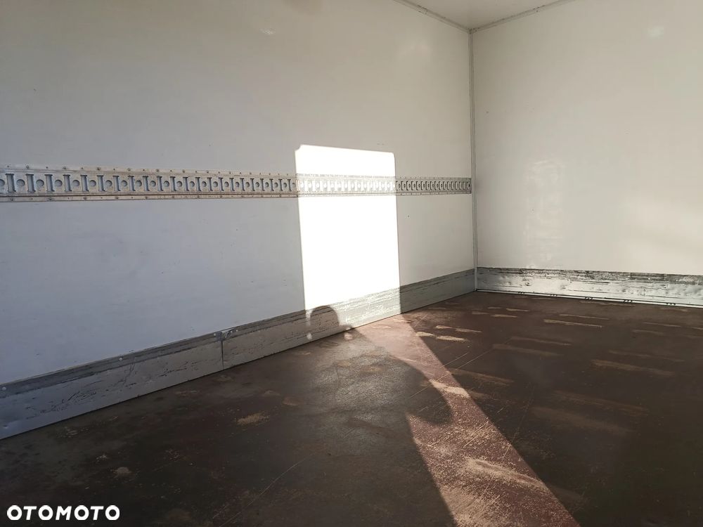 Mercedes-Benz Sprinter KONTENER+ winda ZEPRO (750kg) 2.0 diesel 170kM automat rok 2021.12 WEBASTO, OGRZEWANY KONTENER, SUPER STAN, BEZ RDZY!!! - 25