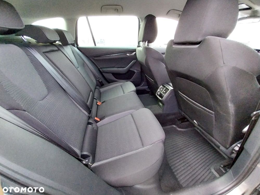 Skoda Octavia - 7